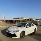 كامري LE مطور اصفار