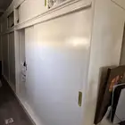 دولاب ملابس طول 4.70متر وعمق 60 متر والارتفاع مترين ونص