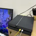 اثنين سوني 4 و3 للبيع كلها بحاله جيده