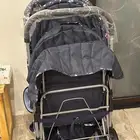 عربية توأم