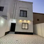 للايجار شقة ارضيه بمدخل مستقل