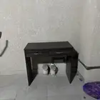 طاوله مكتبيه للبيع