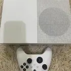 اكس بوكس اس للبيع بسعر مناسب و جوال ردمي من شاومي