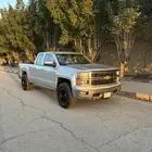 شفروليه سلفرادو غمارة و نص Z71 2014