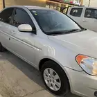 للبيع اكسنت 2011