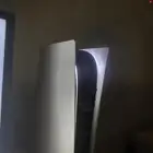 سوني 5 نضيف على السوم ومعه مكسر v8 والبيع عجل