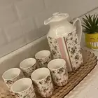 طقم شاي او حليب