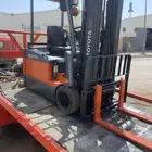 ايجار رافعات شوكية فوركليفت