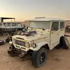 قطع غيار جيب تويوتا لاندكروزر ربع عشه مستعمل تشليح