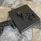 سوني فور4 نضيف وبيع محتاج