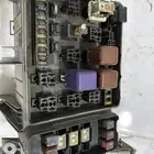 علبة كتاوت فيوزات لاندكروزر 98-2007 اصلي