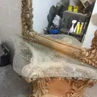 (مدخل) للبيع