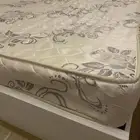 مرتبه سرير نظيفه