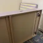 سرير بدولاب سحب وطراحه