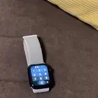 ساعة ابل
