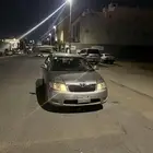 كورولا للبيع قير عادي