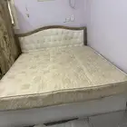 مسجد المستراح سرير مع مرتبه مع كنبه مع كمود مع مكتب ب 200