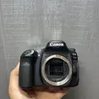 Canon EOS 80D كاميرا