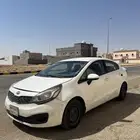 للبيع كيا ريو 2015