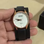 ساعة الماس نسائية