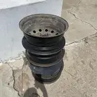 للبيع جنوط حديد مقاس 15 اصلين معه صطاب كامرى