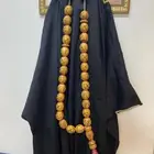 مسبحة مصنوعة من الخشب الخام الطبيعي مزخرفة