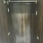 لبيع تسريحه و دولاب خشب