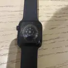 ساعة Apple  اصدار 6  مقاس44  اصلية بس ما ادري تشتغل ولا لا