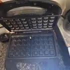 شوايه سندوتشات واله وافل ومشايه اطفال وهزاز جونيور