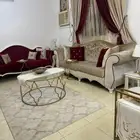 كنب شبه جديد مع الستاره والطاولات والسجاد