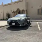 للبيع لكزس 2023 استخدام نظيف شخصي