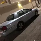 فورد كراون فكتوريا 2003