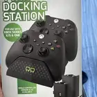 قاعدة شحن مزدوجة لأجهزة Xbox