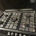 فرن غاز نضيف وشغال مافي اي شي