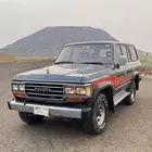 لاندكروزر نظيف 1989