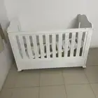 للبيع سرير اطفال