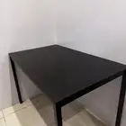 طاولة كمبيوتر