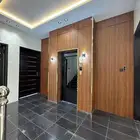 للبيع بأبها - حي البديع شقق 6 غرف علي شارع 25م بسعر 500 الف