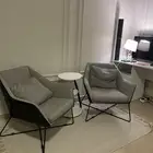 كرسي مريح جدا وا طواله وا كرسين