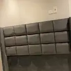 خلفية سرير لون زيتي