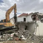 هدم البيوت والاستراحات والمجمعات