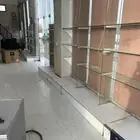 يوجد لدينا ديكورات محل