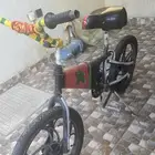 سيكل كوبرا نظيف الكفر الخلفي مفقوع على السوم