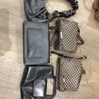 مجموعه شنط جديده و مستعمله ب 100 ريال