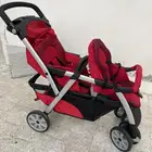 عربة اطفال نفرين ماركة شيكو الغنية عن التعريف