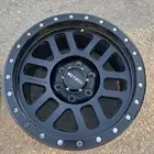 للبيع جنوط ميثود مقاس 17