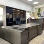 اثات مكاتب كراسي
