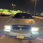 فورد جراند ماركيز 2010 مستعملة مع اللوحة المميزة للبيع