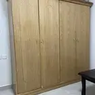 دولاب وطاوله وفرن