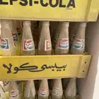 صناديق بيبسي قوارير